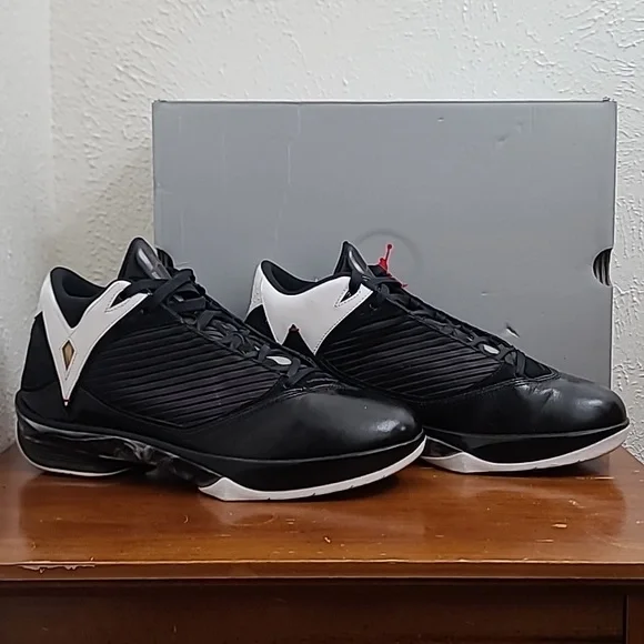 Air Jordan 2009 OG 2K9 Black White Tuxedo Vintage Mens Sneakers 343084-062 Sz 12